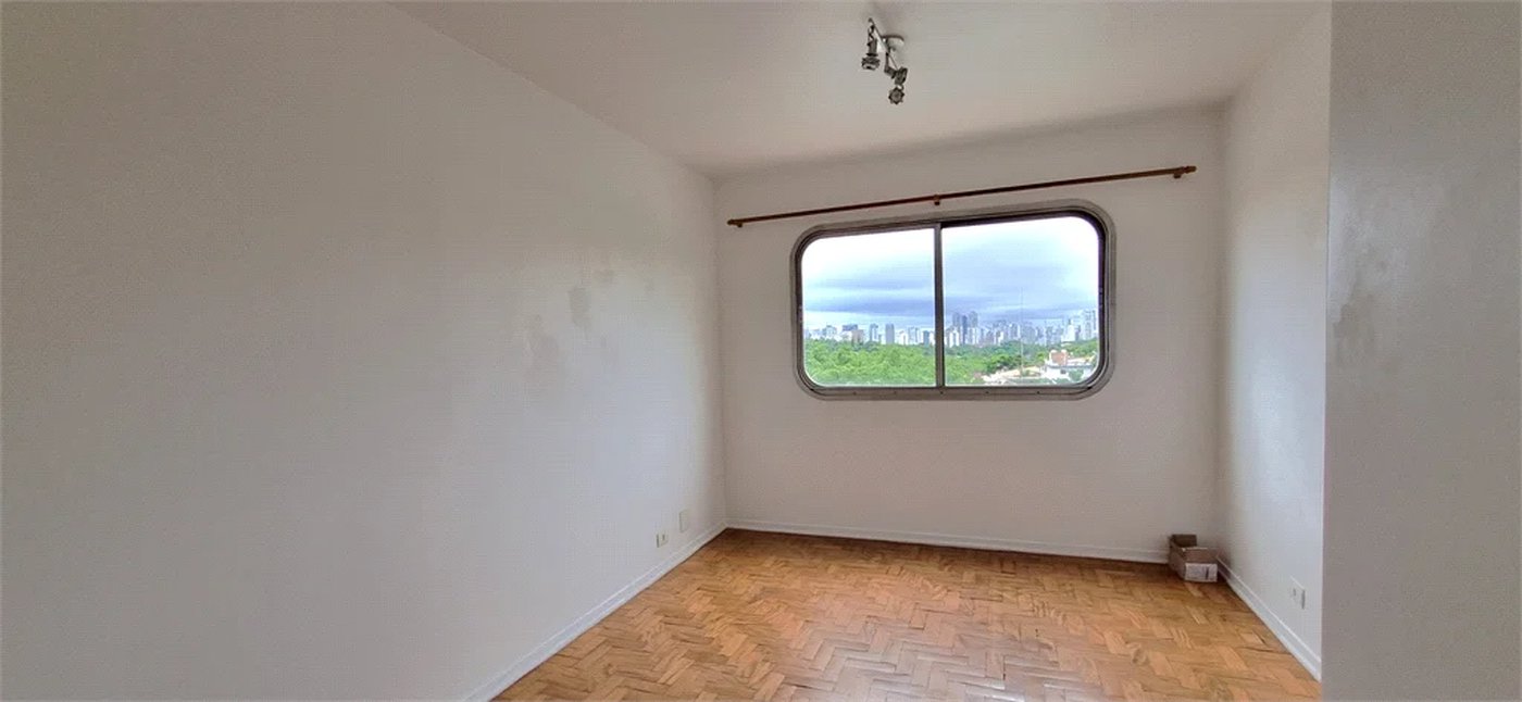 Apartamento à venda com 1 suíte em Vila Alexandria, São Paulo, SP