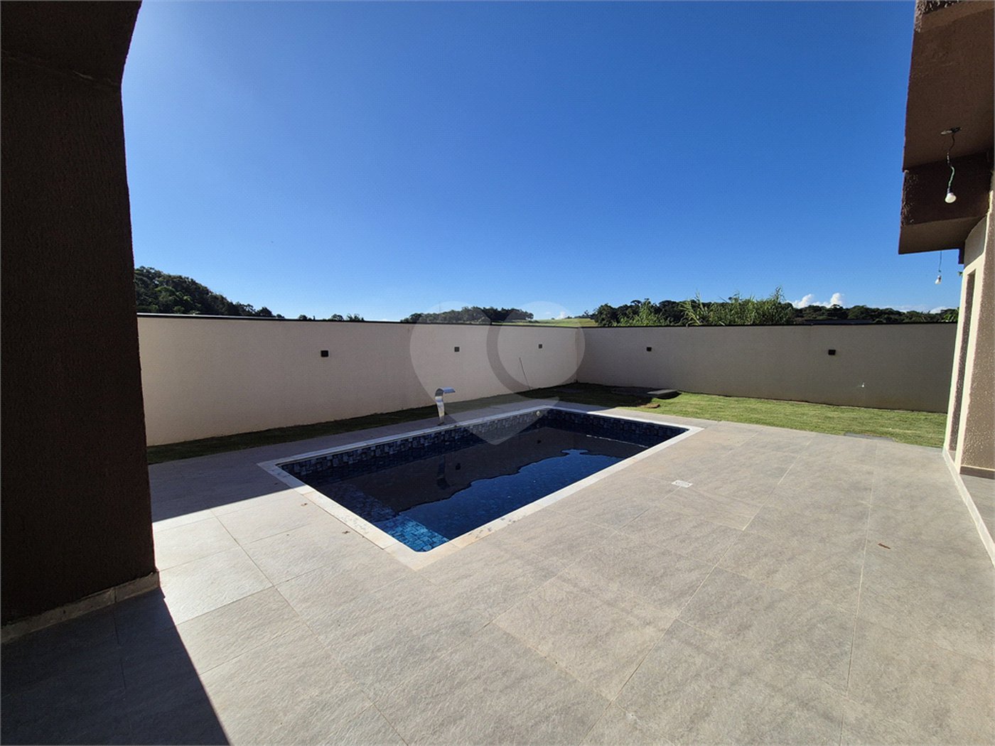 Casa à venda com 3 quartos, sendo 1 suíte, em Jardim Paraíso da Usina, Atibaia, SP