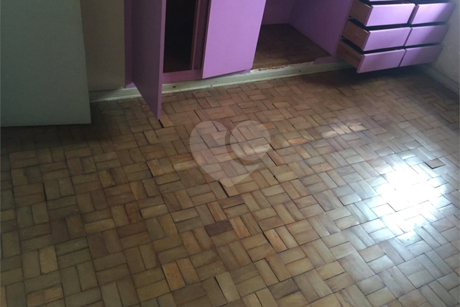 Casa Térrea à venda com 3 quartos, sendo 1 suíte, em Santana, São Paulo, SP