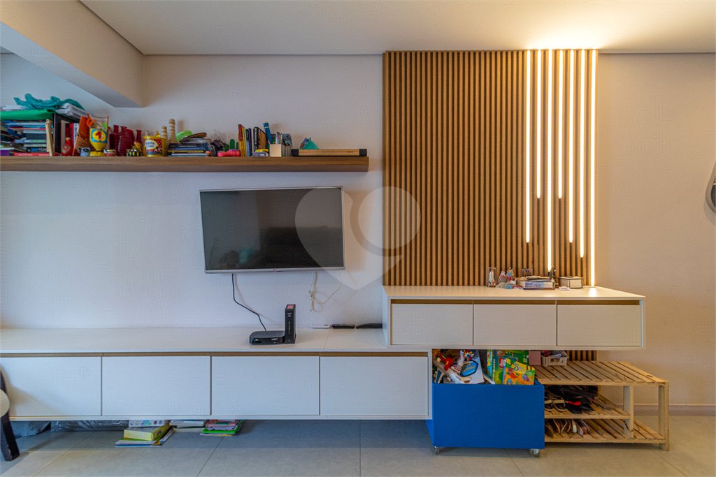 Apartamento à venda com 3 quartos, sendo 1 suíte, em Granja Julieta, São Paulo, SP