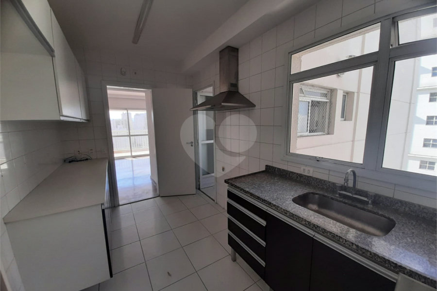 Apartamento à venda com 3 quartos, sendo 1 suíte, em Santana, São Paulo, SP