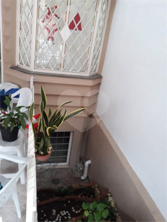 Casa à venda com 3 quartos, sendo 1 suíte, em Vila Suissa, Mogi das Cruzes, SP