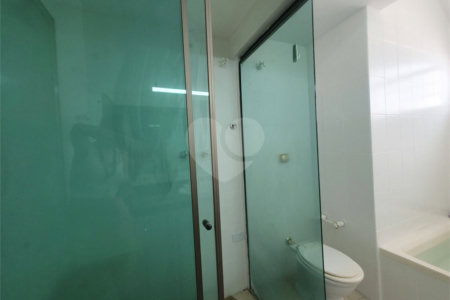 Casa de Vila à venda com 4 suítes em Jardim Santa Rosália, Sorocaba, SP