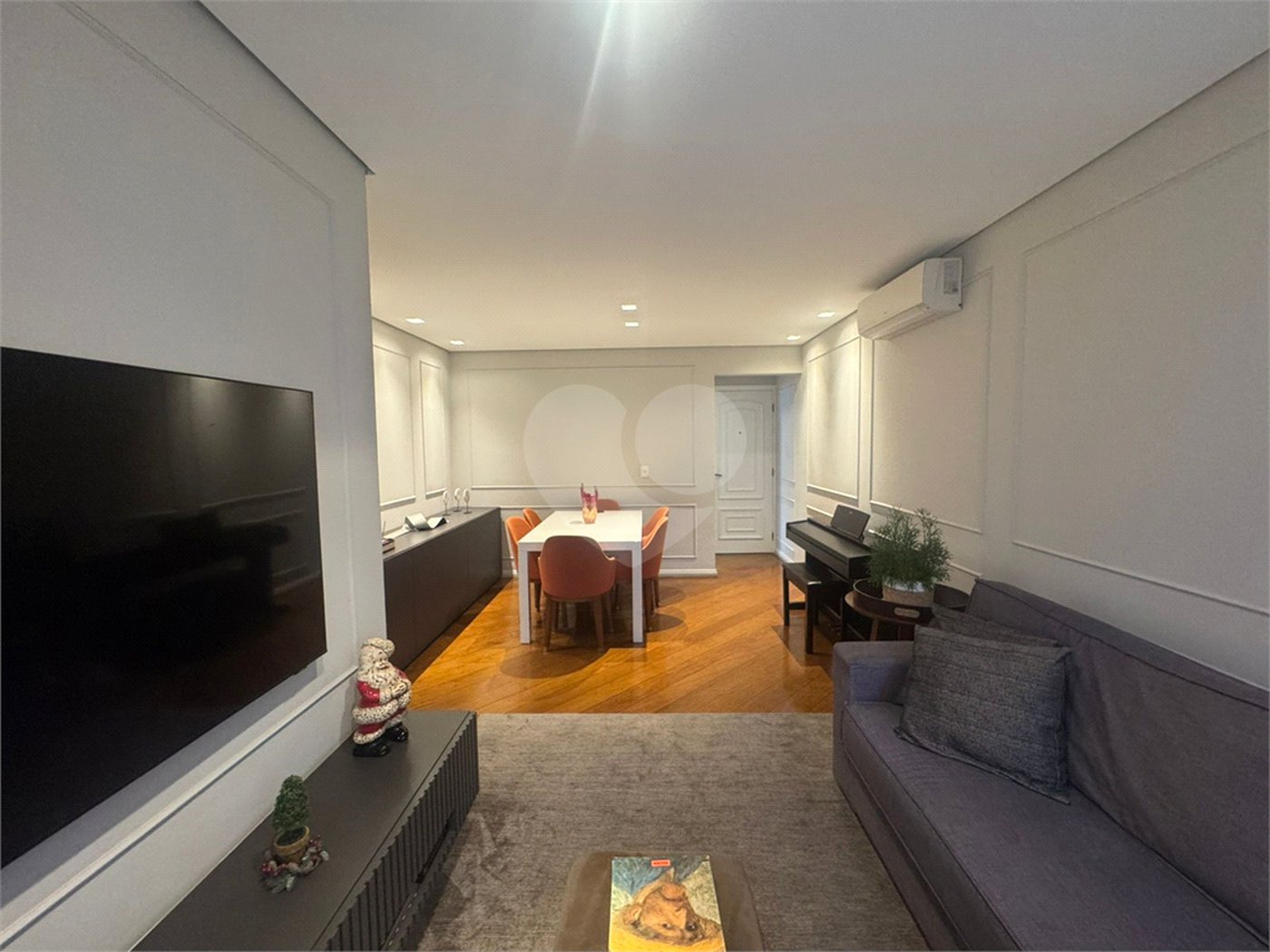 Apartamento à venda com 3 suítes em Indianópolis, São Paulo, SP