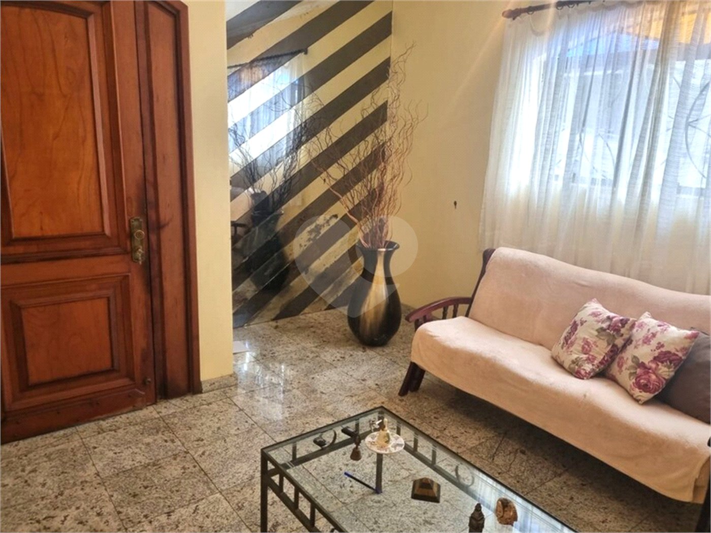 Casa à venda ou para alugar com 5 quartos, sendo 2 suítes,  em Jardim Europa, Sorocaba, SP