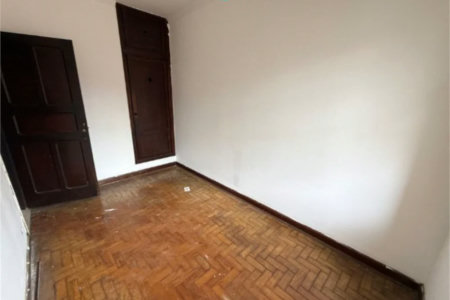 Sobrado à venda com 3 quartos em Jardim Trussardi, São Paulo, SP