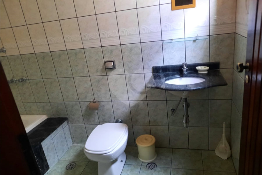 Sobrado à venda com 3 quartos, sendo 1 suíte, em Portal da Primavera, Cotia, SP