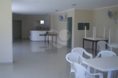 Apartamento à venda com 2 quartos em Jardim Ivana, São Paulo, SP