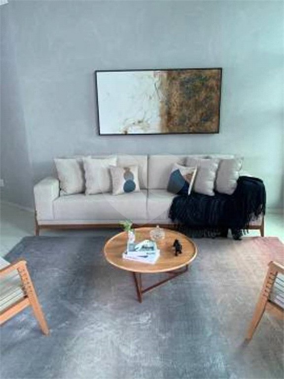 Casa à venda com 4 suítes no condomínio Jardim dos Lagos, Indaiatuba - SP