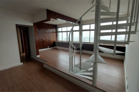 Cobertura à venda com 4 quartos, sendo 1 suíte, em Tijuca, Rio de Janeiro, RJ