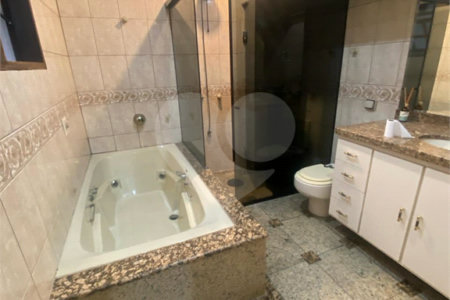 Casa à venda com 3 quartos, sendo 1 suíte, em Vila Mazzei, São Paulo, SP