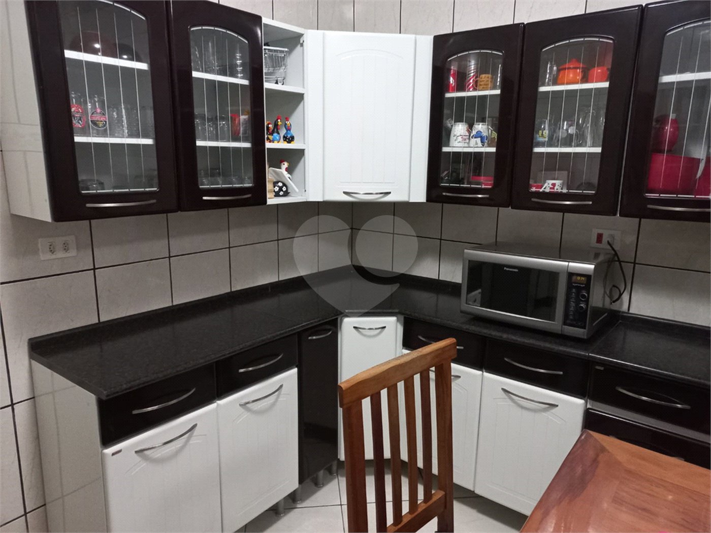 Casa à venda com 3 quartos no condomínio Residencial Rubi, Mogi das Cruzes - SP