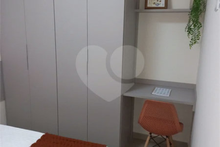Apartamento à venda com 2 quartos em Vila Paulicéia, São Paulo, SP