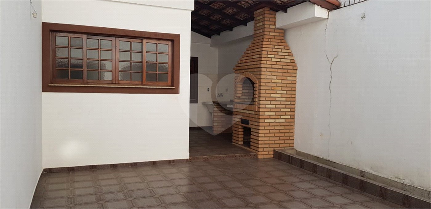 Sobrado à venda com 4 quartos, sendo 1 suíte,  em Olímpico, São Caetano do Sul, SP