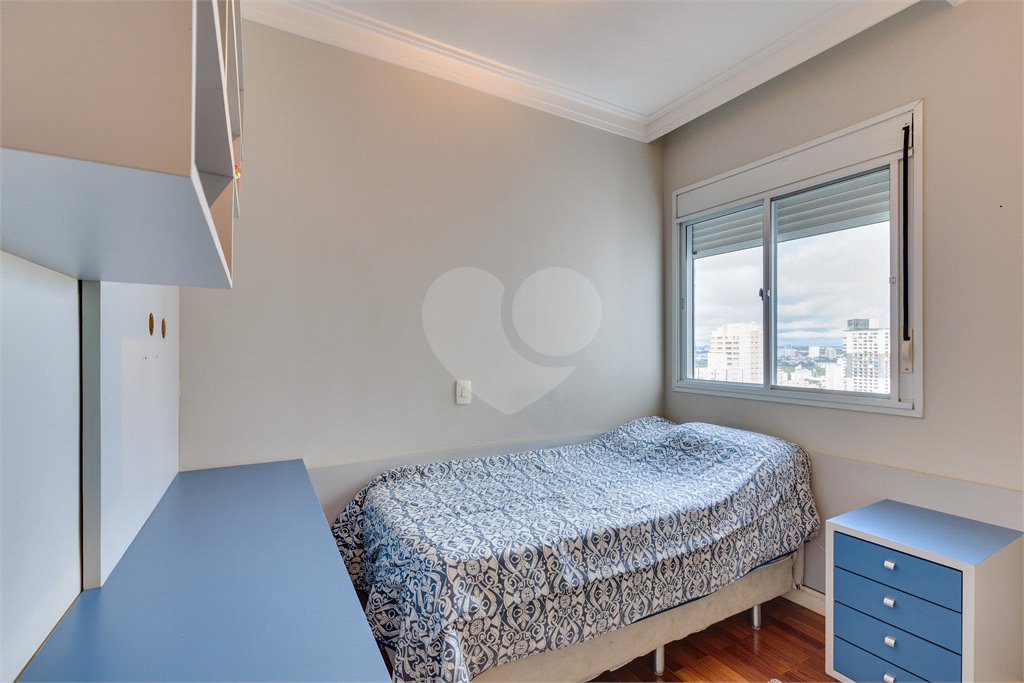 Apartamento à venda com 3 suítes em Santo Amaro, São Paulo, SP