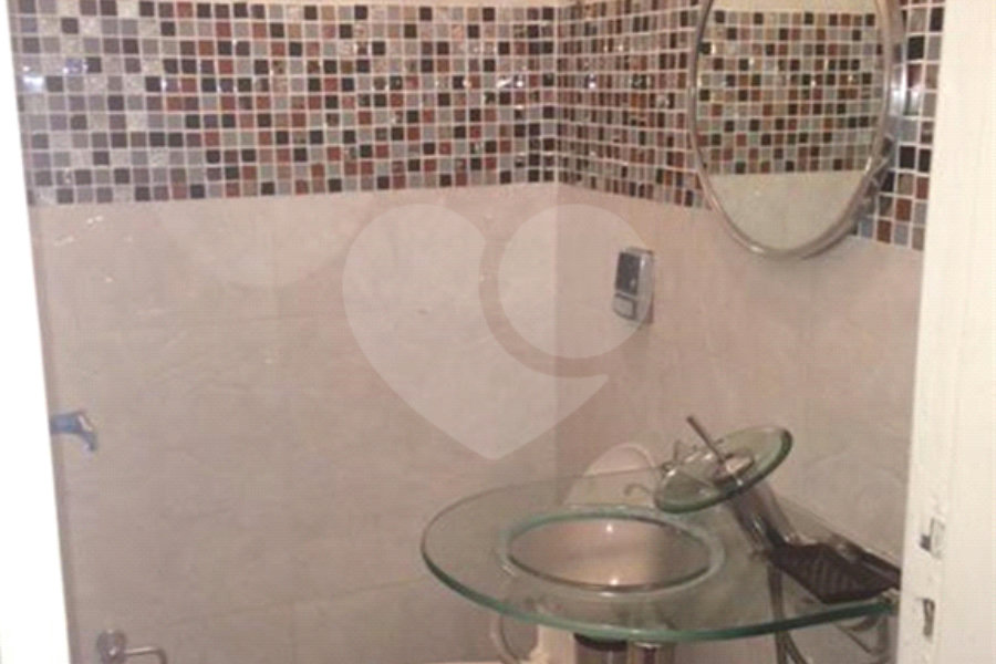 Sobrado à venda com 2 quartos em Vila Nova Cachoeirinha, São Paulo, SP
