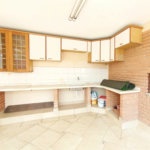 Casa à venda com 5 quartos, sendo 1 suíte, no condomínio Constantino Mattucci, Sorocaba - SP