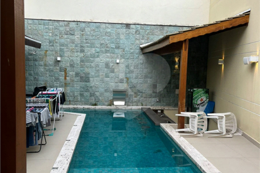 Casa à venda com 5 suítes no condomínio Mirante do Horto, São Paulo - SP
