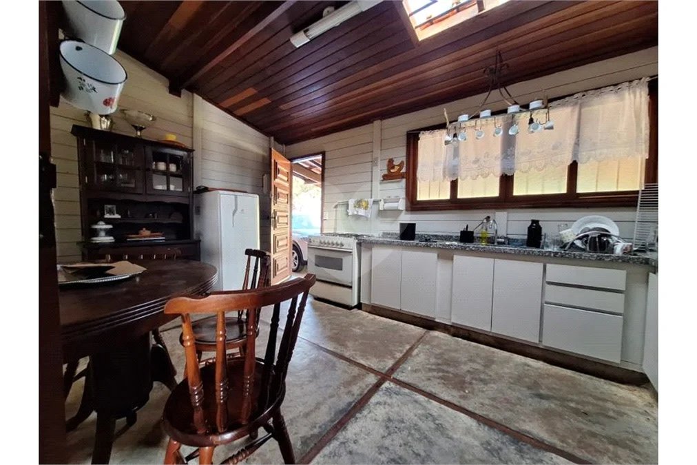 Sítio à venda com 3 quartos, sendo 1 suíte, em Gabriel Piza, São Roque, SP