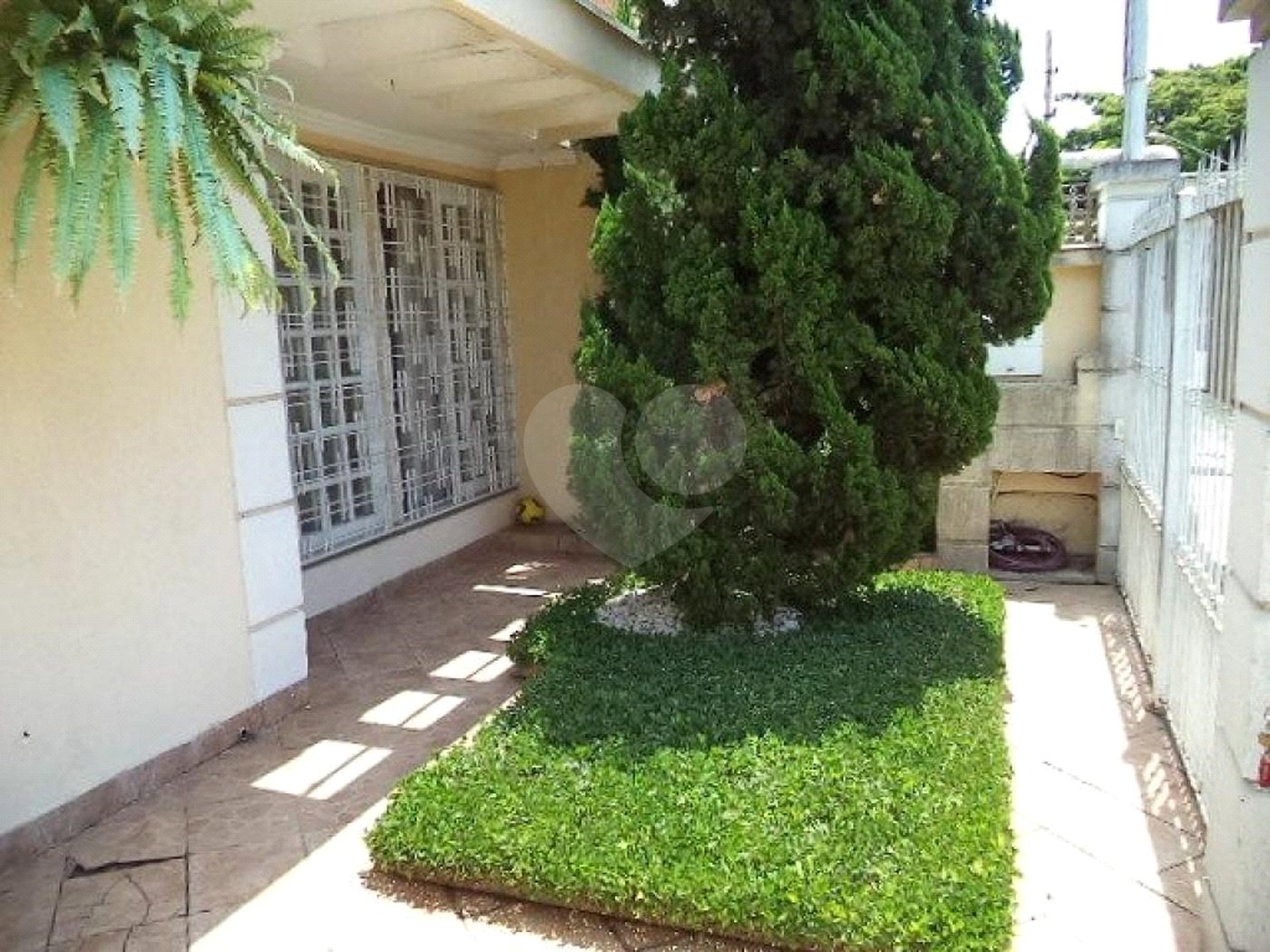 Casa à venda com 4 quartos, sendo 2 suítes, em Jardim Trussardi, São Paulo, SP