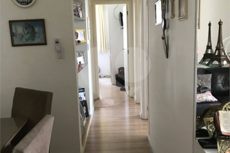 Apartamento à venda com 3 quartos, sendo 1 suíte, em Parque Residencial Aquarius, São José dos Campos, SP