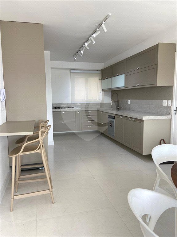 Apartamento à venda com 3 suítes no Centro, Santo André, SP