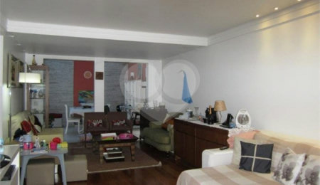 Casa à venda com 4 quartos, sendo 2 suítes,  no condomínio Klabin Residence, São Paulo - SP