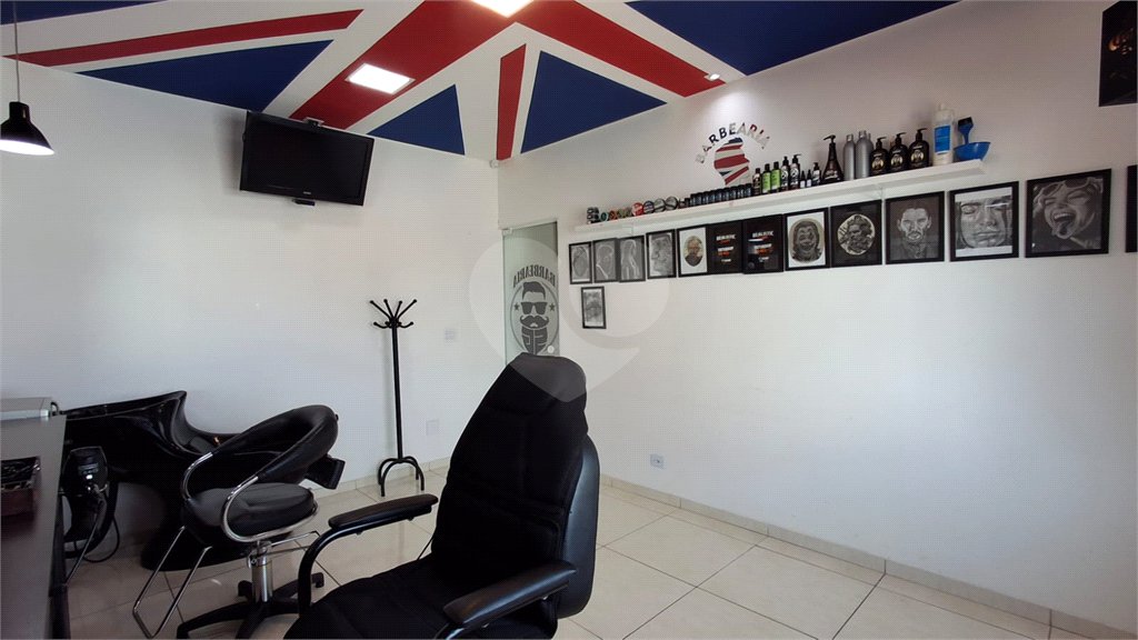 Casa à venda com 2 quartos, sendo 1 suíte, em Vila Assis, Sorocaba, SP