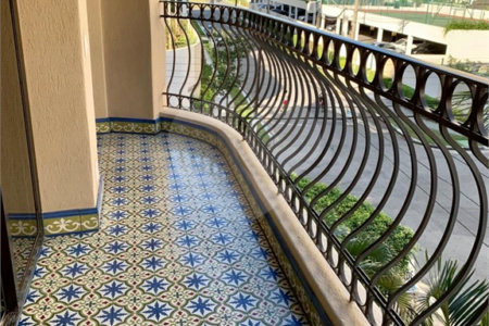 Apartamento à venda com 3 quartos, sendo 1 suíte,  em Enseada, Guarujá, SP