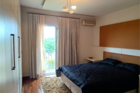Casa Térrea à venda com 4 quartos, sendo 3 suítes, em Jardim Morumbi, São Paulo, SP