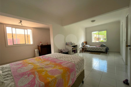 Sobrado à venda com 3 quartos, sendo 2 suítes, em Alto da Boa Vista, São Paulo, SP