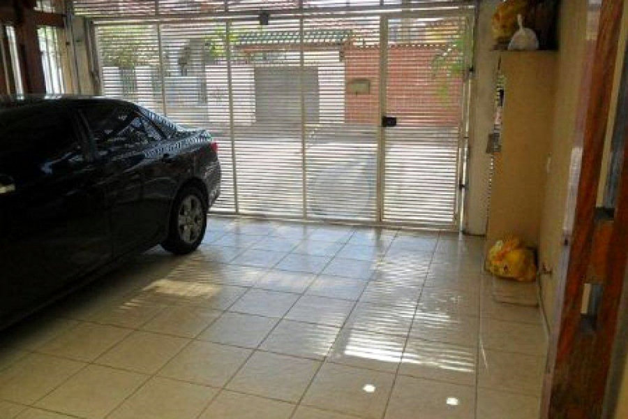 Sobrado à venda com 3 quartos, sendo 1 suíte, em Vila Albertina, São Paulo, SP
