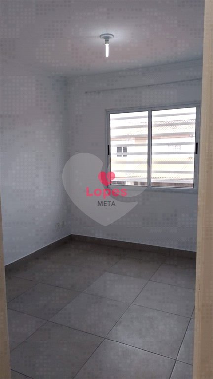 CASA A VENDA EM CONDOMINIO 70M², 2 DORMITORIOS, 2 BANHEIROS, 2 VAGAS - JARDIM NOVA FLORIDA - SÃO JO