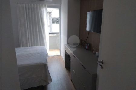 Casa à venda com 4 quartos, sendo 1 suíte,  no condomínio Vivaldi, Mogi das Cruzes - SP