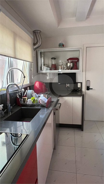 Apartamento à venda com 3 suítes em Água Branca, São Paulo, SP