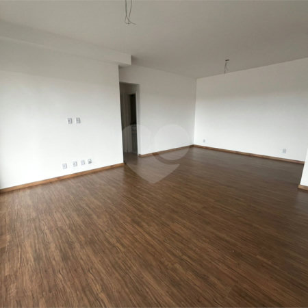 Apartamento à venda com 3 suítes no Centro, Itapetininga, SP
