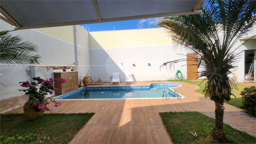 Casa à venda com 3 quartos, sendo 1 suíte,  em Cidade Jardim, Araraquara, SP