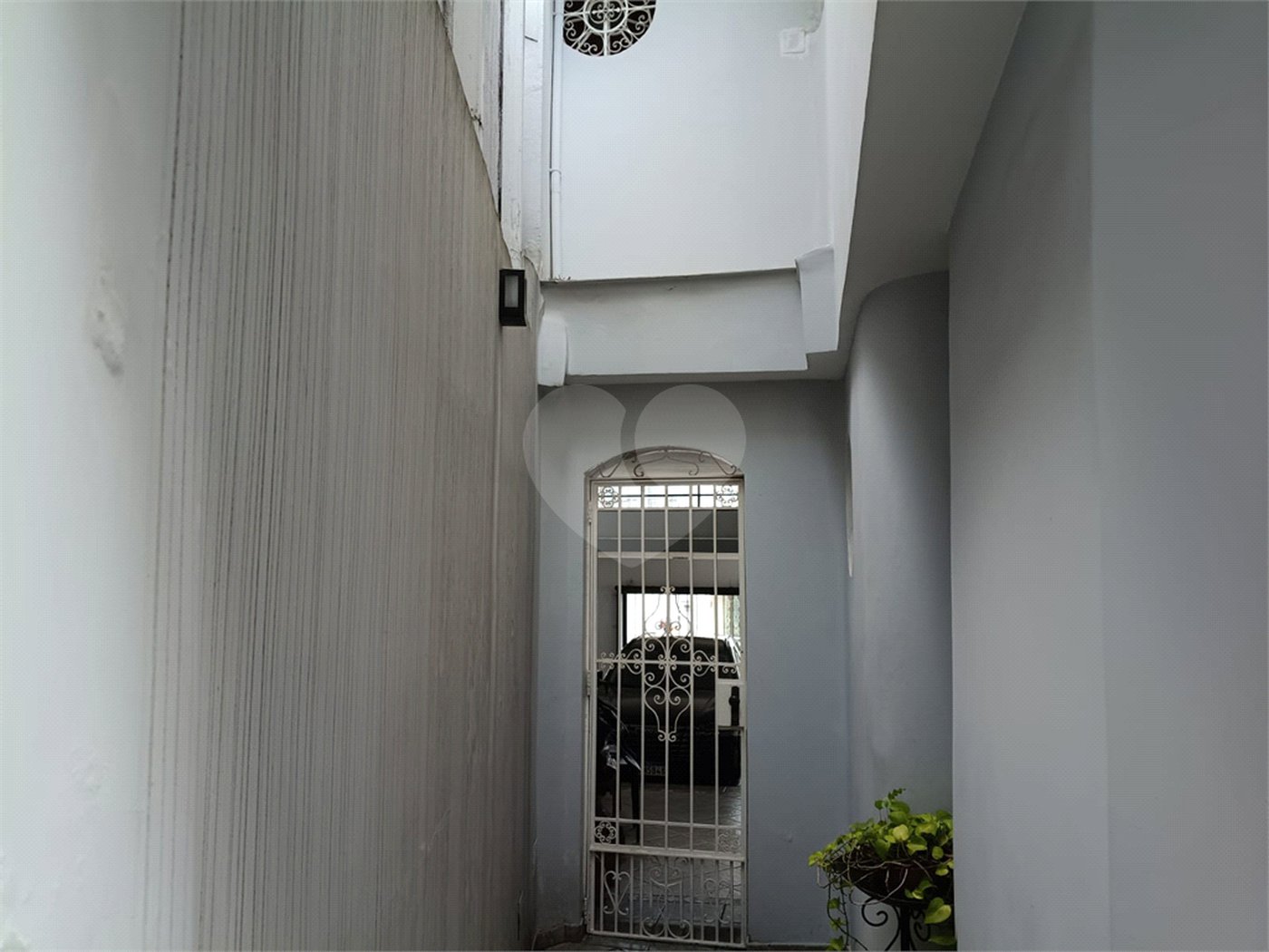 Sobrado à venda com 4 quartos, sendo 2 suítes, em Mirandópolis, São Paulo, SP