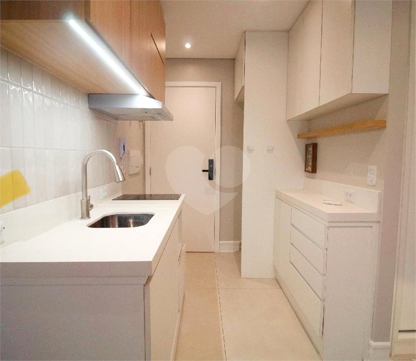 Apartamento à venda com 1 suíte em Pinheiros, São Paulo, SP