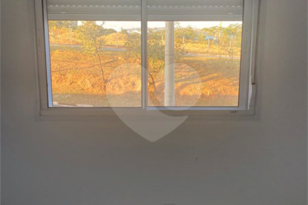 Apartamento à venda com 2 quartos, sendo 1 suíte, em Jardim Santo Antônio, Valinhos, SP