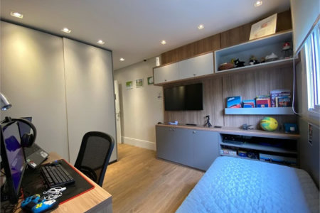 Apartamento à venda com 3 suítes em Vila Suzana, São Paulo, SP