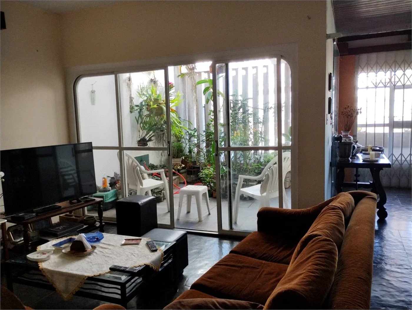 Casa de Vila à venda com 4 suítes em Jardim Londrina, São Paulo, SP