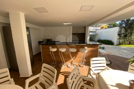Casa à venda com 4 suítes em Vila Oliveira, Mogi das Cruzes, SP
