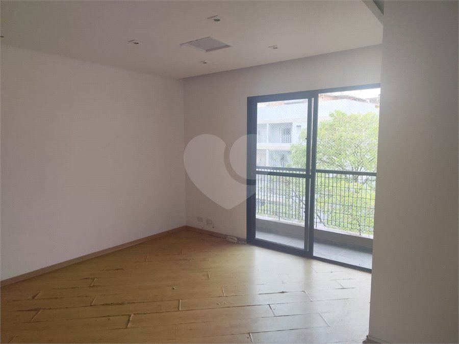 Apartamento à venda com 2 quartos em Horto, São Paulo, SP