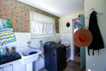 Chácara à venda ou para alugar com 4 suítes em Vila Angélica, Sorocaba, SP