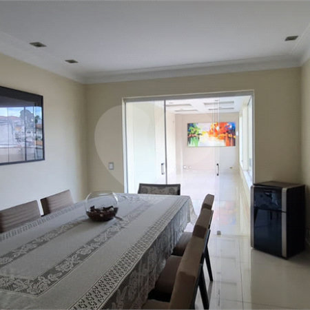 Sobrado à venda com 4 quartos, sendo 1 suíte, em Jabaquara, São Paulo, SP