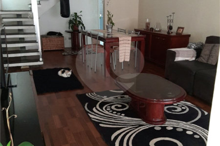 Casa à venda com 7 quartos, sendo 1 suíte, em Lapa, São Paulo, SP
