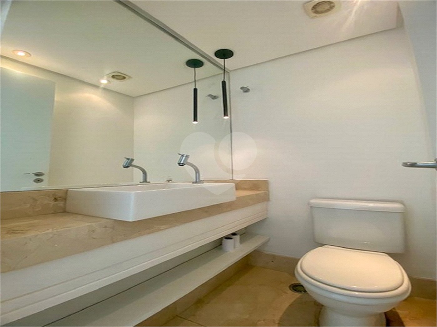 Apartamento à venda ou para alugar com 2 suítes em Itaim Bibi, São Paulo, SP