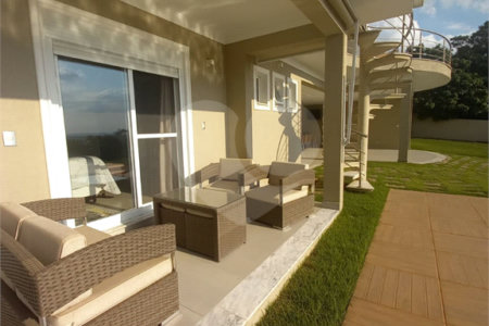 Casa à venda com 4 suítes no condomínio Alpes de Vinhedo, Vinhedo - SP