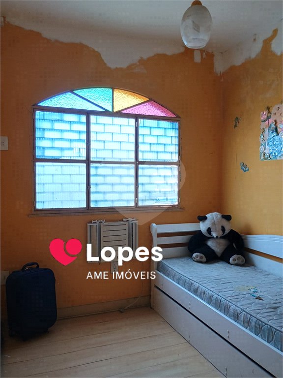 Casa à venda com 7 quartos, sendo 2 suítes, em Campo Grande, Rio de Janeiro, RJ